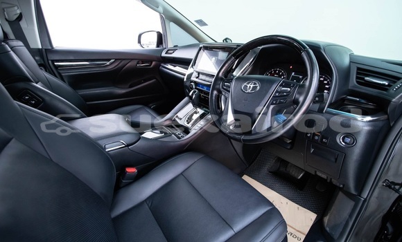 ซื้อ รถมือสอง Toyota Alphard สีดำ รถยนต์ ใน %{เมือง} ใน กรุงเทพมหานคร ซื้อ รถมือสอง Toyota Alphard สีดำ รถยนต์ ใน %{เมือง} ใน กรุงเทพมหานคร