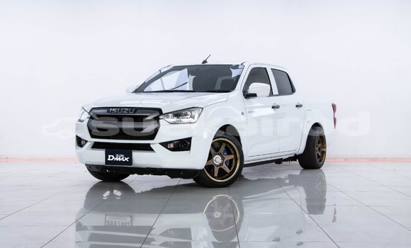 Buy Used Isuzu D-Max White Car in Bangkok in Bangkok