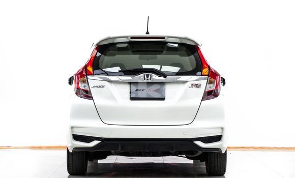 Buy Used Honda Jazz White Car in Bangkok in Bangkok Buy Used Honda Jazz White Car in Bangkok in Bangkok