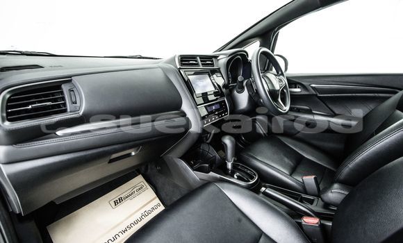 Buy Used Honda Jazz White Car in Bangkok in Bangkok Buy Used Honda Jazz White Car in Bangkok in Bangkok