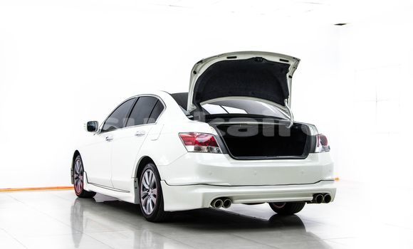 Buy Used Honda Accord White Car in Bangkok in Bangkok Buy Used Honda Accord White Car in Bangkok in Bangkok