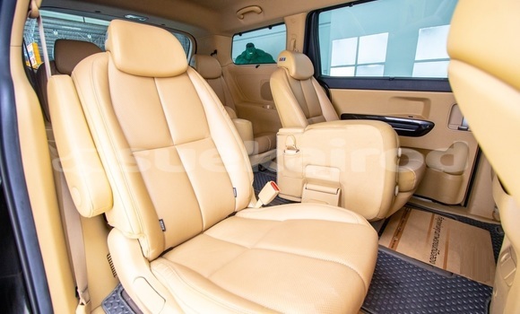 Buy Used Kia Carnival Black Car in Bangkok in Bangkok Buy Used Kia Carnival Black Car in Bangkok in Bangkok