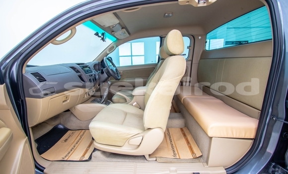 Buy Used Toyota Hiluxe VIGO Other Car in Bangkok in Bangkok Buy Used Toyota Hiluxe VIGO Other Car in Bangkok in Bangkok