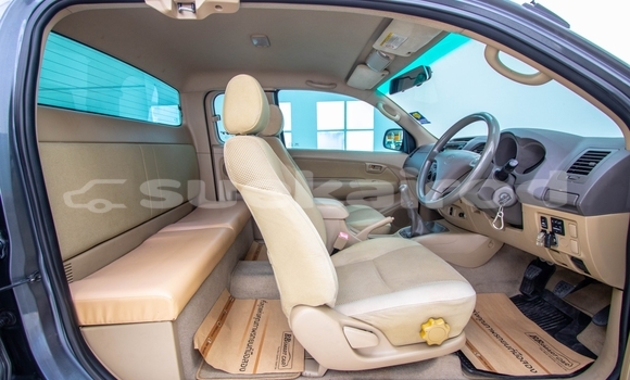 Buy Used Toyota Hiluxe VIGO Other Car in Bangkok in Bangkok Buy Used Toyota Hiluxe VIGO Other Car in Bangkok in Bangkok