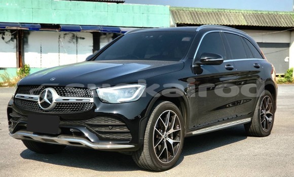 ซื้อ รถมือสอง Mercedes-Benz GLC สีดำ รถยนต์ ใน %{เมือง} ใน กรุงเทพมหานคร
