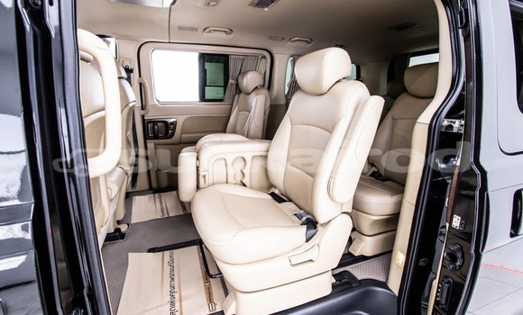 ซื้อ รถมือสอง Hyundai H1 สีดำ รถยนต์ ใน %{เมือง} ใน กรุงเทพมหานคร ซื้อ รถมือสอง Hyundai H1 สีดำ รถยนต์ ใน %{เมือง} ใน กรุงเทพมหานคร