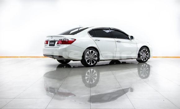 Buy Used Honda Accord White Car in Bangkok in Bangkok Buy Used Honda Accord White Car in Bangkok in Bangkok