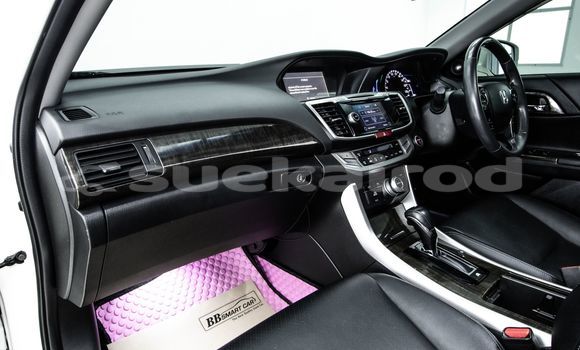 Buy Used Honda Accord White Car in Bangkok in Bangkok Buy Used Honda Accord White Car in Bangkok in Bangkok