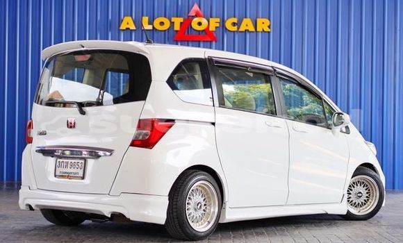 ซื้อ รถมือสอง Honda Freed ขาว รถยนต์ ใน %{เมือง} ใน กรุงเทพมหานคร ซื้อ รถมือสอง Honda Freed ขาว รถยนต์ ใน %{เมือง} ใน กรุงเทพมหานคร