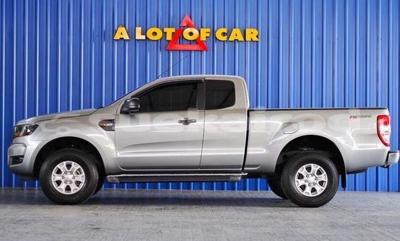 ซื้อ รถมือสอง Ford Ranger เงิน รถยนต์ ใน %{เมือง} ใน กรุงเทพมหานคร ซื้อ รถมือสอง Ford Ranger เงิน รถยนต์ ใน %{เมือง} ใน กรุงเทพมหานคร