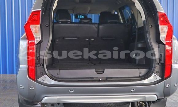 ซื้อ รถมือสอง Mitsubishi Pajero เงิน รถยนต์ ใน %{เมือง} ใน กรุงเทพมหานคร ซื้อ รถมือสอง Mitsubishi Pajero เงิน รถยนต์ ใน %{เมือง} ใน กรุงเทพมหานคร