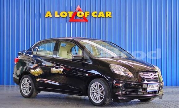 ซื้อ รถมือสอง Honda Brio สีดำ รถยนต์ ใน %{เมือง} ใน กรุงเทพมหานคร ซื้อ รถมือสอง Honda Brio สีดำ รถยนต์ ใน %{เมือง} ใน กรุงเทพมหานคร