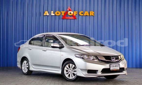 ซื้อ รถมือสอง Honda City เงิน รถยนต์ ใน %{เมือง} ใน กรุงเทพมหานคร ซื้อ รถมือสอง Honda City เงิน รถยนต์ ใน %{เมือง} ใน กรุงเทพมหานคร