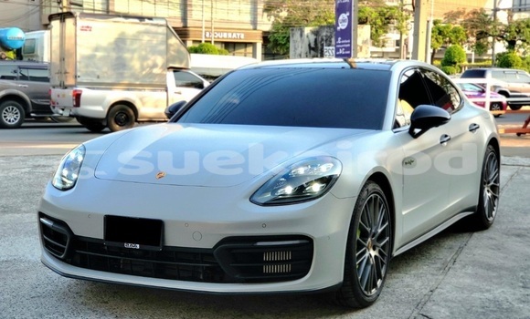 Buy Used Porsche Panamera Other Car in Bangkok in Bangkok