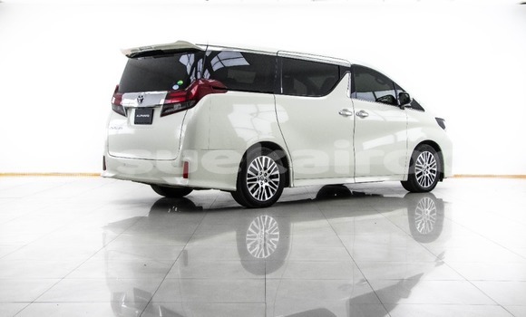 ซื้อ รถมือสอง Toyota Alphard ขาว รถยนต์ ใน %{เมือง} ใน กรุงเทพมหานคร ซื้อ รถมือสอง Toyota Alphard ขาว รถยนต์ ใน %{เมือง} ใน กรุงเทพมหานคร