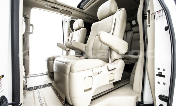 Buy Used Toyota Alphard White Car in Bangkok in Bangkok Buy Used Toyota Alphard White Car in Bangkok in Bangkok