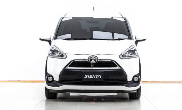 Buy Used Toyota Sienta White Car in Bangkok in Bangkok Buy Used Toyota Sienta White Car in Bangkok in Bangkok