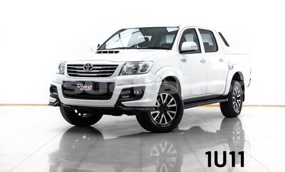 Buy Used Toyota Hiluxe VIGO White Car in Bangkok in Bangkok Buy Used Toyota Hiluxe VIGO White Car in Bangkok in Bangkok