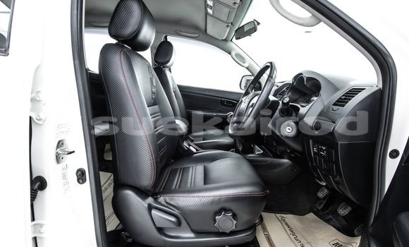 Buy Used Toyota Hiluxe VIGO White Car in Bangkok in Bangkok Buy Used Toyota Hiluxe VIGO White Car in Bangkok in Bangkok