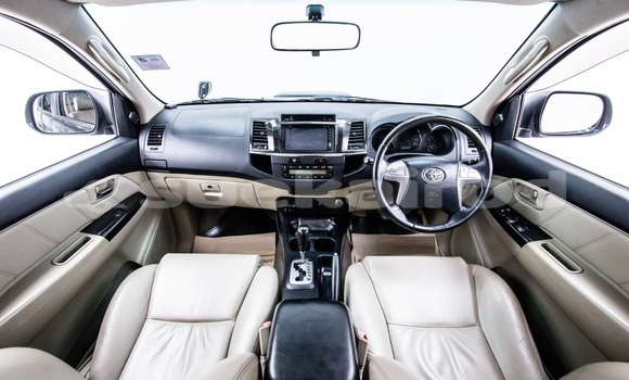 ซื้อ รถมือสอง Toyota Fortuner สีดำ รถยนต์ ใน %{เมือง} ใน กรุงเทพมหานคร ซื้อ รถมือสอง Toyota Fortuner สีดำ รถยนต์ ใน %{เมือง} ใน กรุงเทพมหานคร