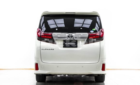 Buy Used Toyota Alphard White Car in Bangkok in Bangkok Buy Used Toyota Alphard White Car in Bangkok in Bangkok