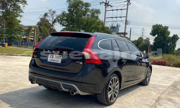 Buy Used Volvo V60 Black Car in Bangkok in Bangkok Buy Used Volvo V60 Black Car in Bangkok in Bangkok