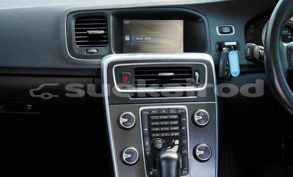 Buy Used Volvo V60 Black Car in Bangkok in Bangkok Buy Used Volvo V60 Black Car in Bangkok in Bangkok