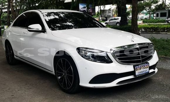 ซื้อ รถมือสอง Mercedes-Benz C-Classe ขาว รถยนต์ ใน %{เมือง} ใน กรุงเทพมหานคร ซื้อ รถมือสอง Mercedes-Benz C-Classe ขาว รถยนต์ ใน %{เมือง} ใน กรุงเทพมหานคร