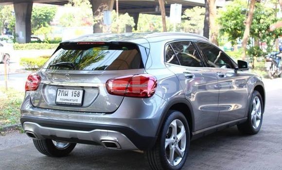 ซื้อ รถมือสอง Mercedes-Benz GLA-klasse เงิน รถยนต์ ใน %{เมือง} ใน กรุงเทพมหานคร ซื้อ รถมือสอง Mercedes-Benz GLA-klasse เงิน รถยนต์ ใน %{เมือง} ใน กรุงเทพมหานคร