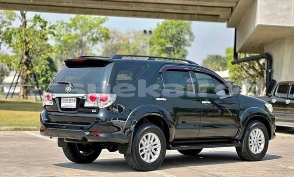 ซื้อ รถมือสอง Toyota Fortuner สีดำ รถยนต์ ใน %{เมือง} ใน กรุงเทพมหานคร ซื้อ รถมือสอง Toyota Fortuner สีดำ รถยนต์ ใน %{เมือง} ใน กรุงเทพมหานคร