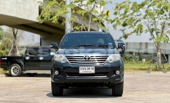 ซื้อ รถมือสอง Toyota Fortuner สีดำ รถยนต์ ใน %{เมือง} ใน กรุงเทพมหานคร ซื้อ รถมือสอง Toyota Fortuner สีดำ รถยนต์ ใน %{เมือง} ใน กรุงเทพมหานคร