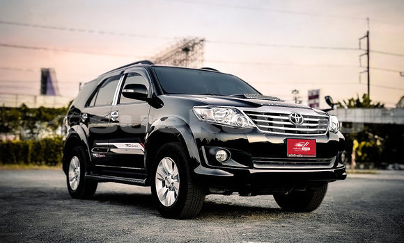 ซื้อ รถมือสอง Toyota Fortuner สีดำ รถยนต์ ใน %{เมือง} ใน กรุงเทพมหานคร ซื้อ รถมือสอง Toyota Fortuner สีดำ รถยนต์ ใน %{เมือง} ใน กรุงเทพมหานคร