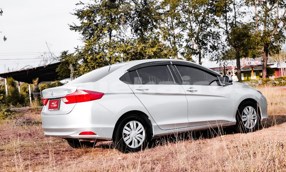 ซื้อ รถมือสอง Honda City อื่น ๆ รถยนต์ ใน %{เมือง} ใน กรุงเทพมหานคร ซื้อ รถมือสอง Honda City อื่น ๆ รถยนต์ ใน %{เมือง} ใน กรุงเทพมหานคร