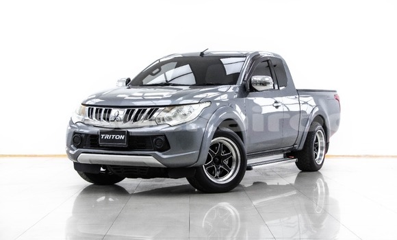 ซื้อ รถมือสอง Mitsubishi Triton อื่น ๆ รถยนต์ ใน %{เมือง} ใน กรุงเทพมหานคร