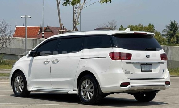 ซื้อ รถมือสอง Kia Carnival ขาว รถยนต์ ใน %{เมือง} ใน กรุงเทพมหานคร ซื้อ รถมือสอง Kia Carnival ขาว รถยนต์ ใน %{เมือง} ใน กรุงเทพมหานคร