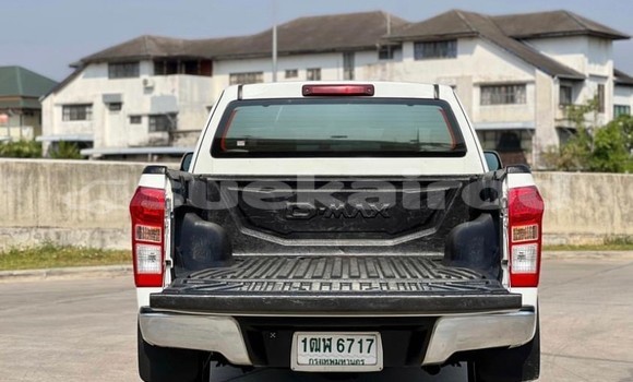 Buy Used Isuzu D-Max White Car in Bangkok in Bangkok Buy Used Isuzu D-Max White Car in Bangkok in Bangkok