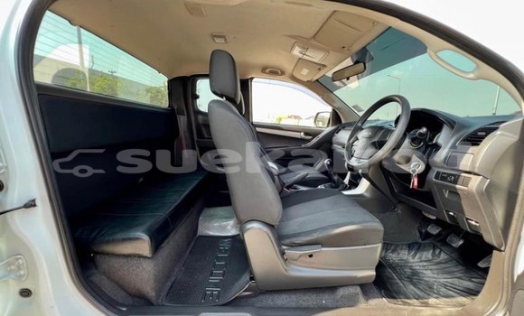 Buy Used Isuzu D-Max White Car in Bangkok in Bangkok Buy Used Isuzu D-Max White Car in Bangkok in Bangkok