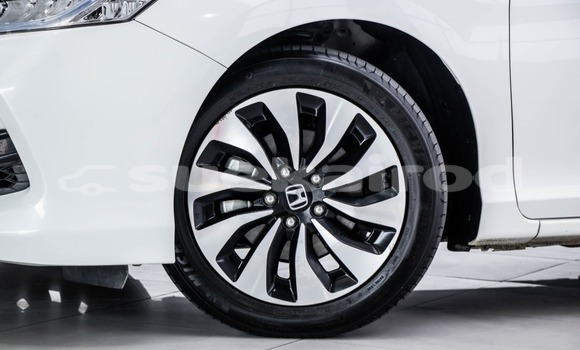 Buy Used Honda Accord White Car in Bangkok in Bangkok Buy Used Honda Accord White Car in Bangkok in Bangkok