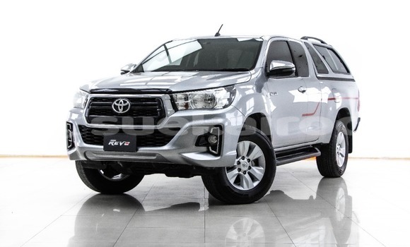 ซื้อ รถมือสอง Toyota Hiluxe Revo อื่น ๆ รถยนต์ ใน %{เมือง} ใน กรุงเทพมหานคร
