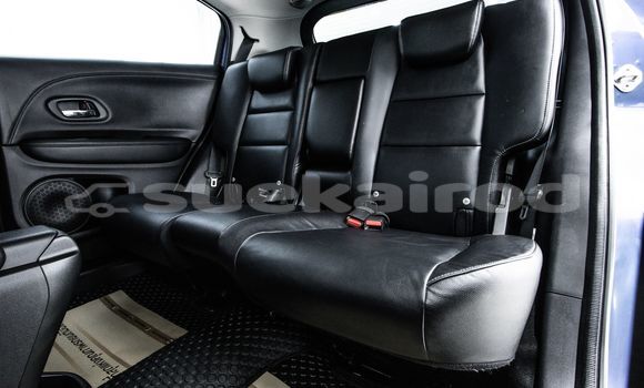 ซื้อ รถมือสอง Honda HR-V สีน้ำเงิน รถยนต์ ใน %{เมือง} ใน กรุงเทพมหานคร ซื้อ รถมือสอง Honda HR-V สีน้ำเงิน รถยนต์ ใน %{เมือง} ใน กรุงเทพมหานคร