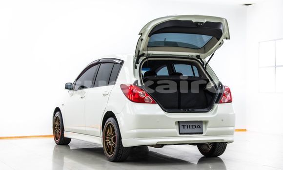ซื้อ รถมือสอง Nissan Tiida ขาว รถยนต์ ใน %{เมือง} ใน กรุงเทพมหานคร ซื้อ รถมือสอง Nissan Tiida ขาว รถยนต์ ใน %{เมือง} ใน กรุงเทพมหานคร