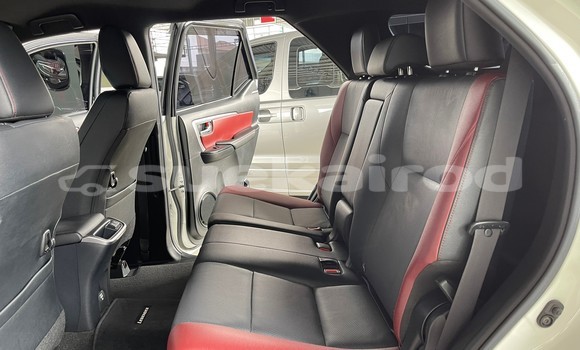 ซื้อ รถมือสอง Toyota Fortuner ขาว รถยนต์ ใน %{เมือง} ใน กรุงเทพมหานคร ซื้อ รถมือสอง Toyota Fortuner ขาว รถยนต์ ใน %{เมือง} ใน กรุงเทพมหานคร