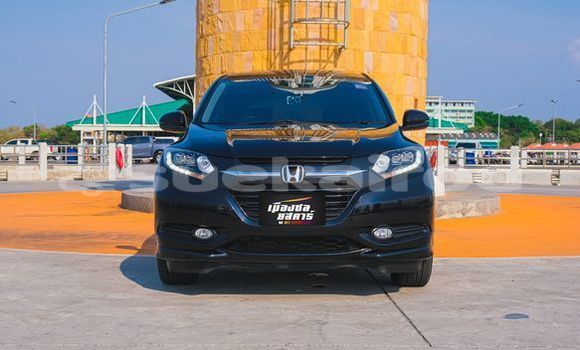 ซื้อ รถมือสอง Honda HR-V สีดำ รถยนต์ ใน %{เมือง} ใน กรุงเทพมหานคร ซื้อ รถมือสอง Honda HR-V สีดำ รถยนต์ ใน %{เมือง} ใน กรุงเทพมหานคร