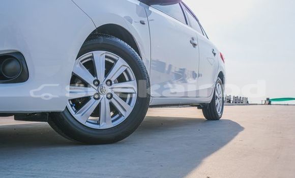 ซื้อ รถมือสอง Toyota Vios ขาว รถยนต์ ใน %{เมือง} ใน กรุงเทพมหานคร ซื้อ รถมือสอง Toyota Vios ขาว รถยนต์ ใน %{เมือง} ใน กรุงเทพมหานคร