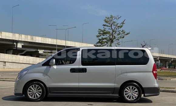 Buy Used Hyundai Grand Starex Other Car in Bangkok in Bangkok Buy Used Hyundai Grand Starex Other Car in Bangkok in Bangkok