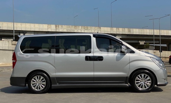 Buy Used Hyundai Grand Starex Other Car in Bangkok in Bangkok Buy Used Hyundai Grand Starex Other Car in Bangkok in Bangkok