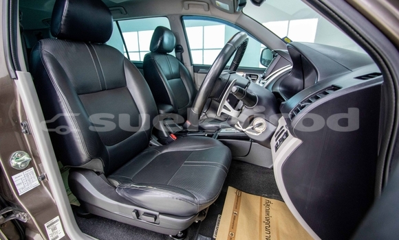 ซื้อ รถมือสอง Mitsubishi Pajero Sport สีน้ำตาล รถยนต์ ใน %{เมือง} ใน กรุงเทพมหานคร ซื้อ รถมือสอง Mitsubishi Pajero Sport สีน้ำตาล รถยนต์ ใน %{เมือง} ใน กรุงเทพมหานคร