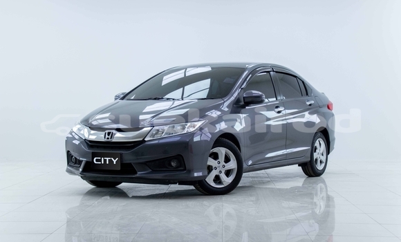 ซื้อ รถมือสอง Honda City อื่น ๆ รถยนต์ ใน %{เมือง} ใน กรุงเทพมหานคร