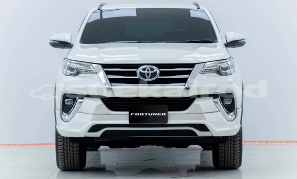 Buy Used Toyota Fortuner White Car in Bangkok in Bangkok Buy Used Toyota Fortuner White Car in Bangkok in Bangkok
