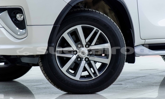 Buy Used Toyota Fortuner White Car in Bangkok in Bangkok Buy Used Toyota Fortuner White Car in Bangkok in Bangkok